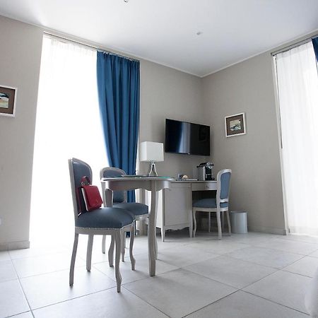Hotel Residenza San Ferdinando Neapol Zewnętrze zdjęcie
