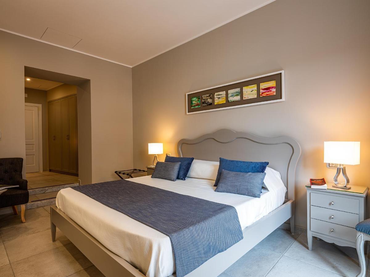Hotel Residenza San Ferdinando Neapol Zewnętrze zdjęcie